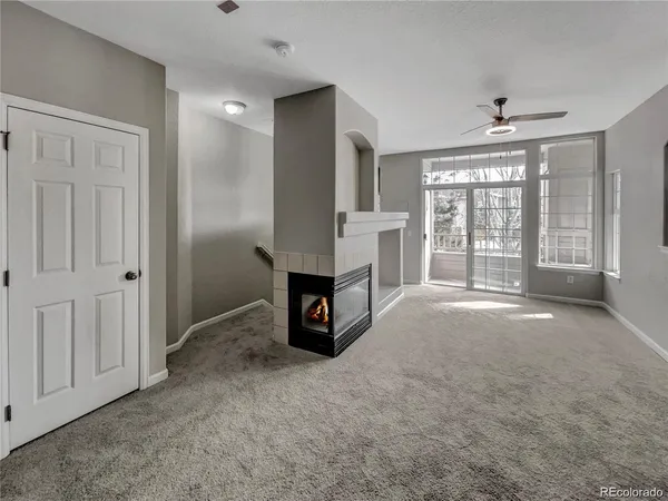 $2,249 | 9550 East Florida Avenue, Unit 2022, Denver, CO 80247