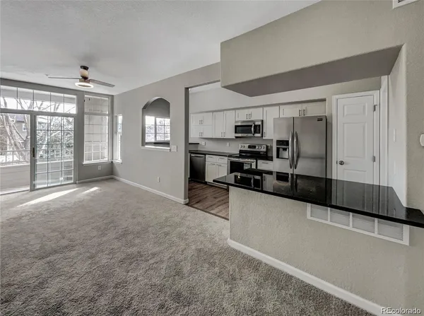 $2,248 | 9550 East Florida Avenue, Unit 2022, Denver, CO 80247