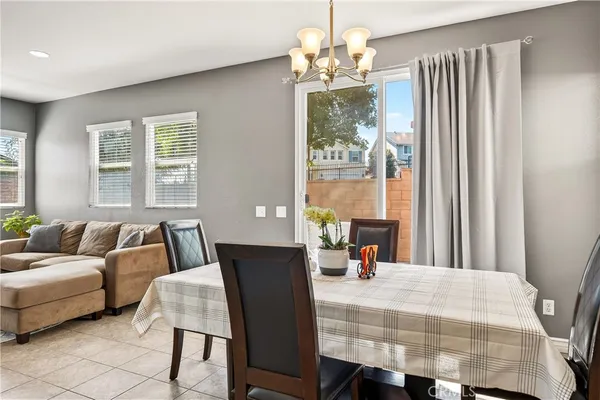 $625,000 | 5759 Mapleview Drive, Jurupa Valley, CA 92509