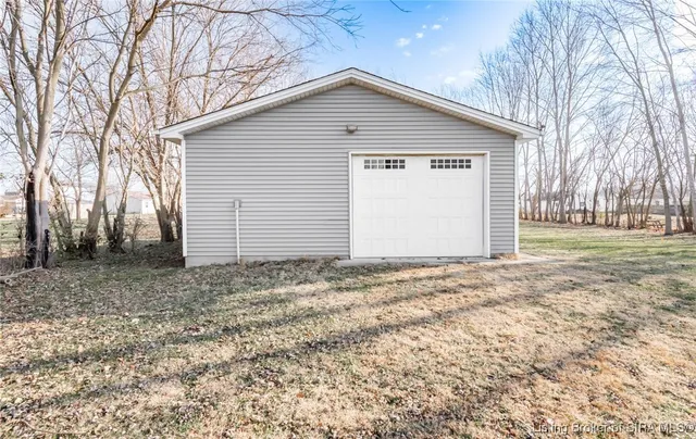 $299,900 | 972 James Avenue, Seymour, IN 47274