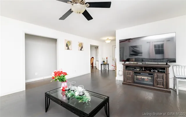 $299,900 | 972 James Avenue, Seymour, IN 47274