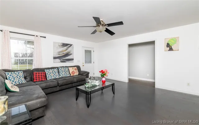 $299,900 | 972 James Avenue, Seymour, IN 47274