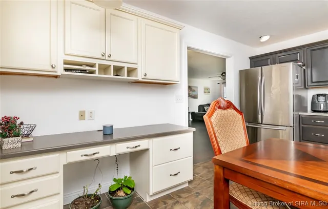 $299,900 | 972 James Avenue, Seymour, IN 47274