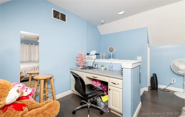 $299,900 | 972 James Avenue, Seymour, IN 47274