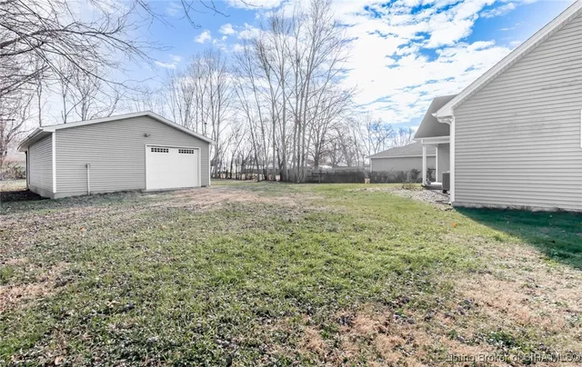 $299,900 | 972 James Avenue, Seymour, IN 47274