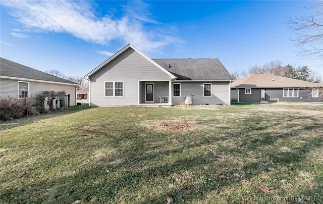 $299,900 | 972 James Avenue, Seymour, IN 47274