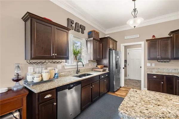 $395,000 | 5012 Oakhill Lane, Georgetown, IN 47122