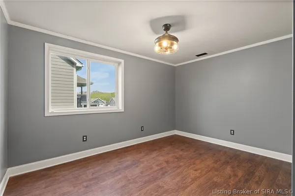 $395,000 | 5012 Oakhill Lane, Georgetown, IN 47122
