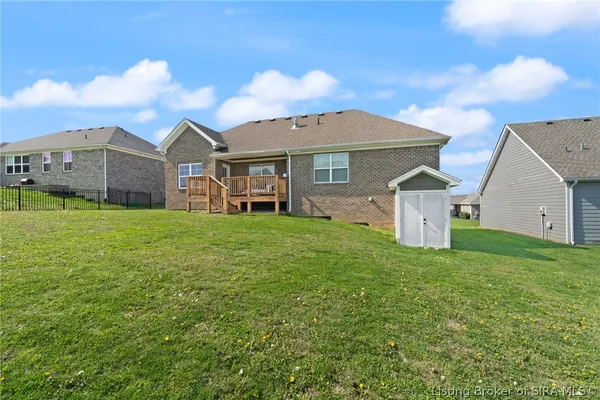 $395,000 | 5012 Oakhill Lane, Georgetown, IN 47122
