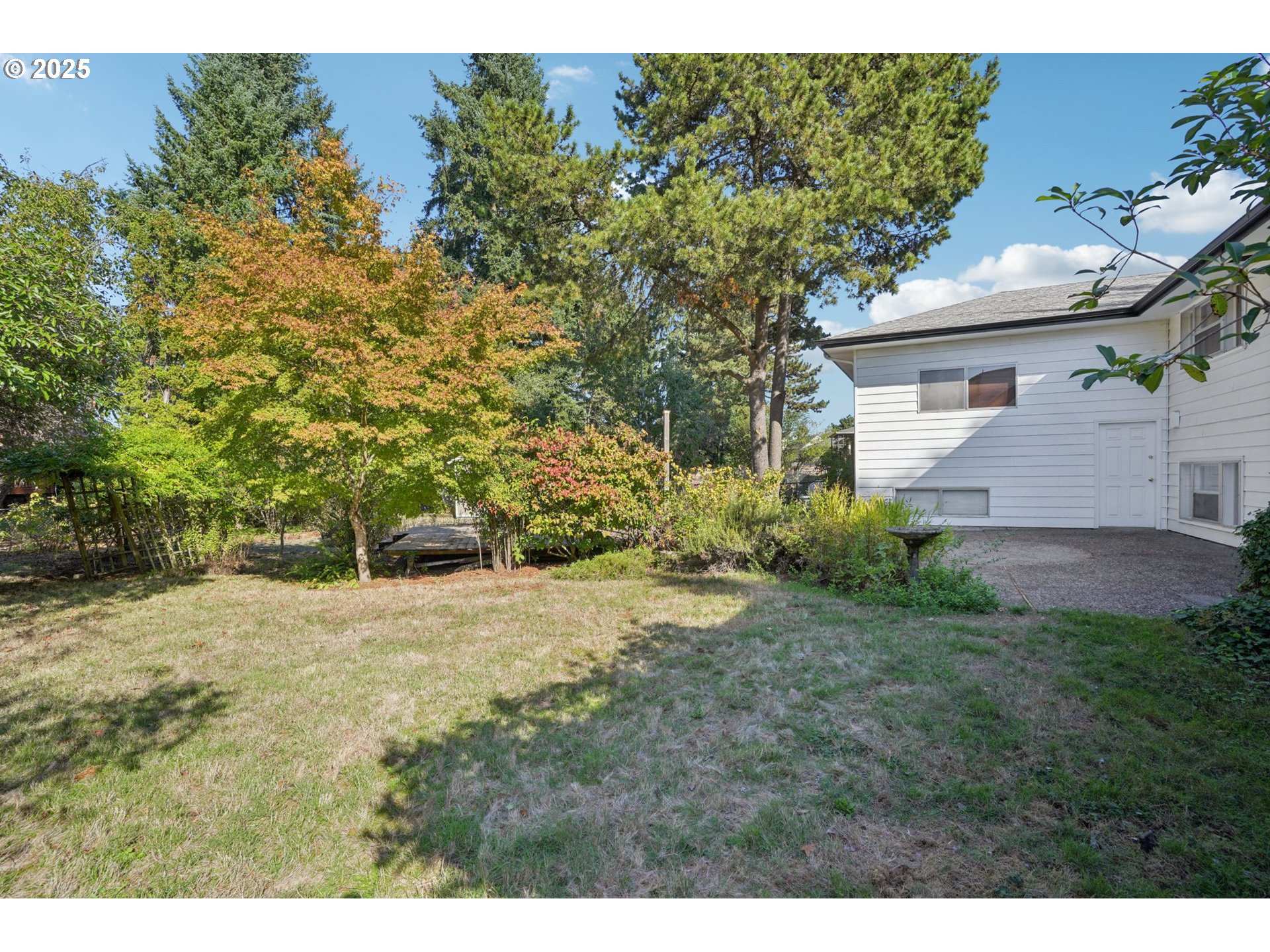 11851 Southeast Madison Street Portland, OR 97216 - Photo 37 of 47