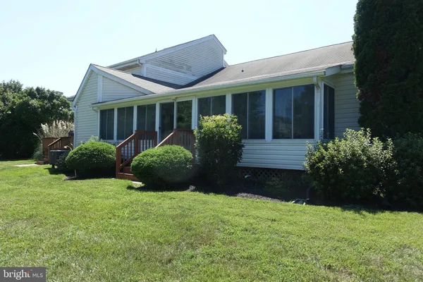 $2,600 | 6006 Bridgepointe Drive, Chester, MD 21619