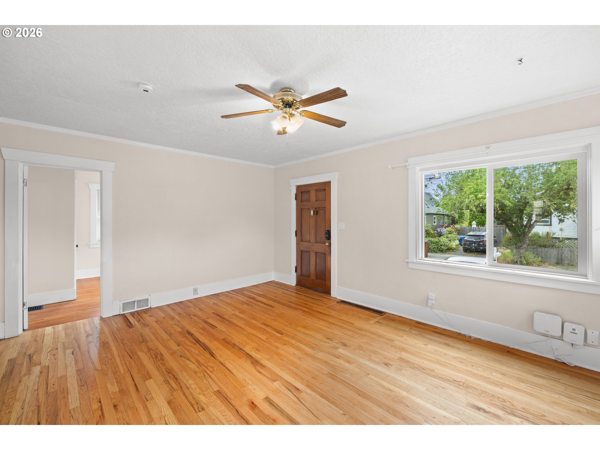2132 Southeast Reedway Street Portland, OR 97202 - Photo 8 of 32