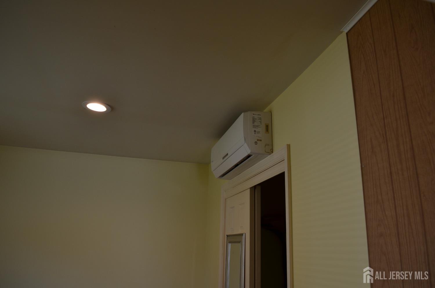 550 4th Street Dunellen, NJ 08812 - Photo 15 of 30