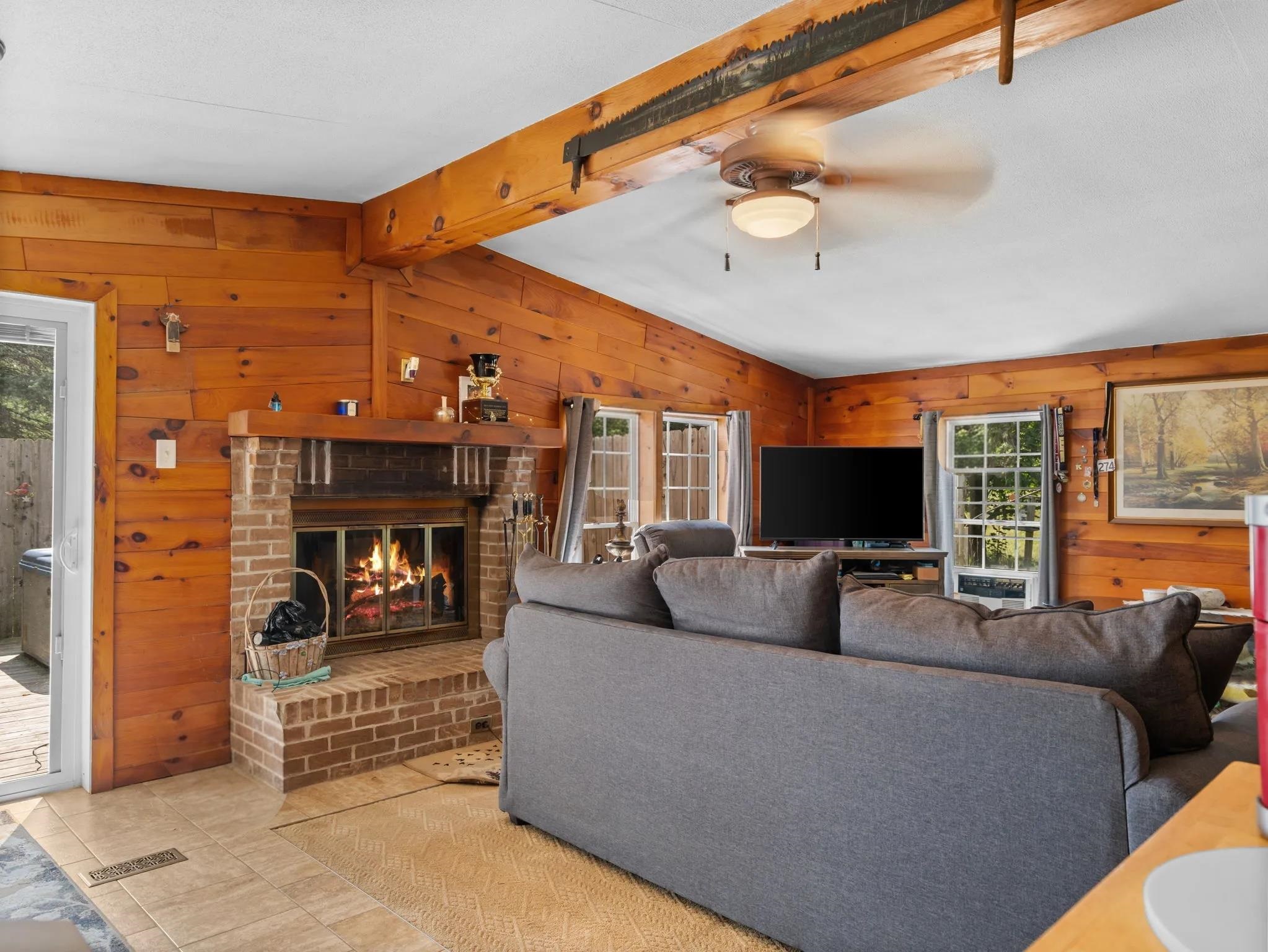 8645 Rahe Road Kingsley, MI 49649 - Photo 4 of 21 1949811-a735e53d-0e97-4cc4-ad18-bc2525e7b350.JPG