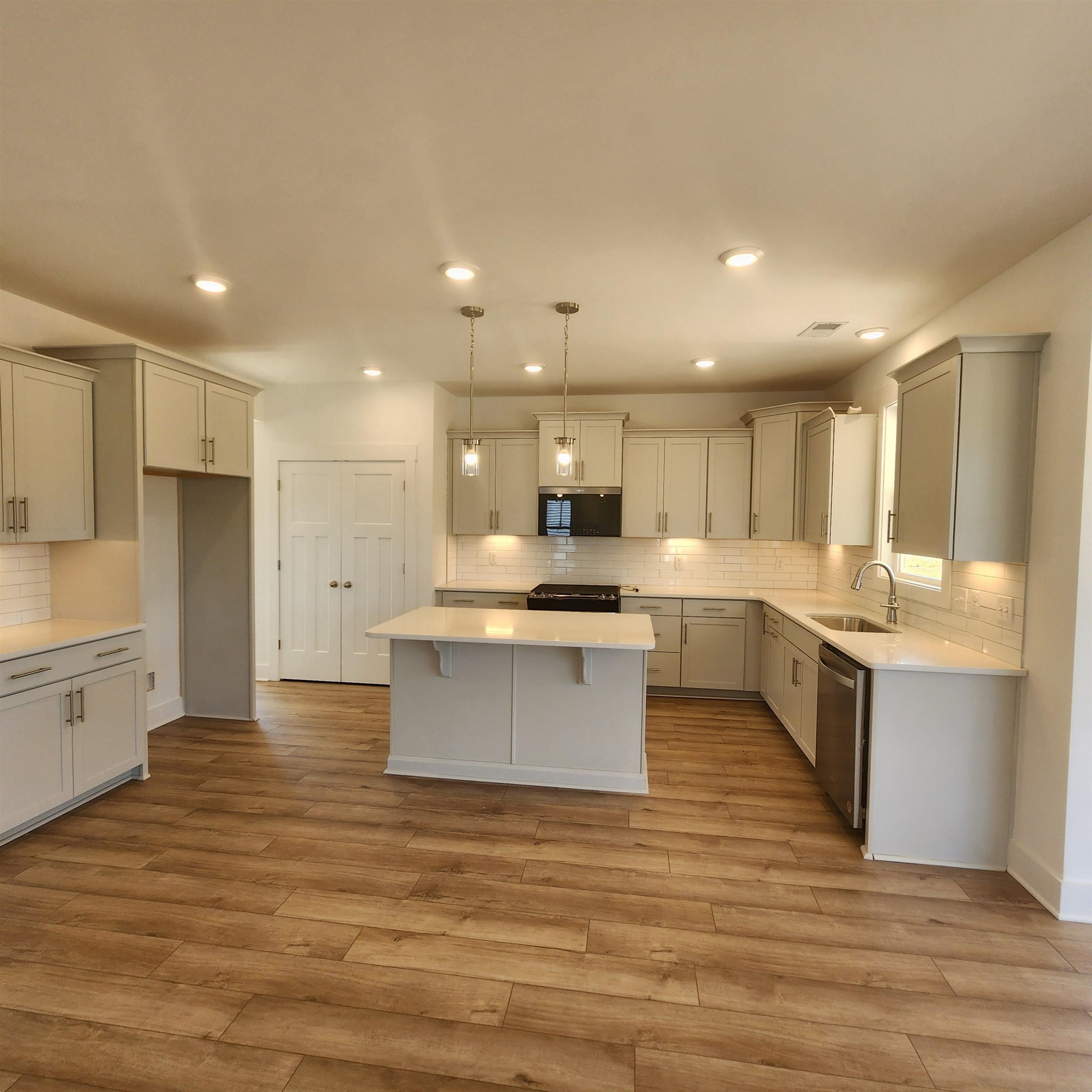14014 Satinwood Way Inman, SC 29349 - Photo 3 of 6