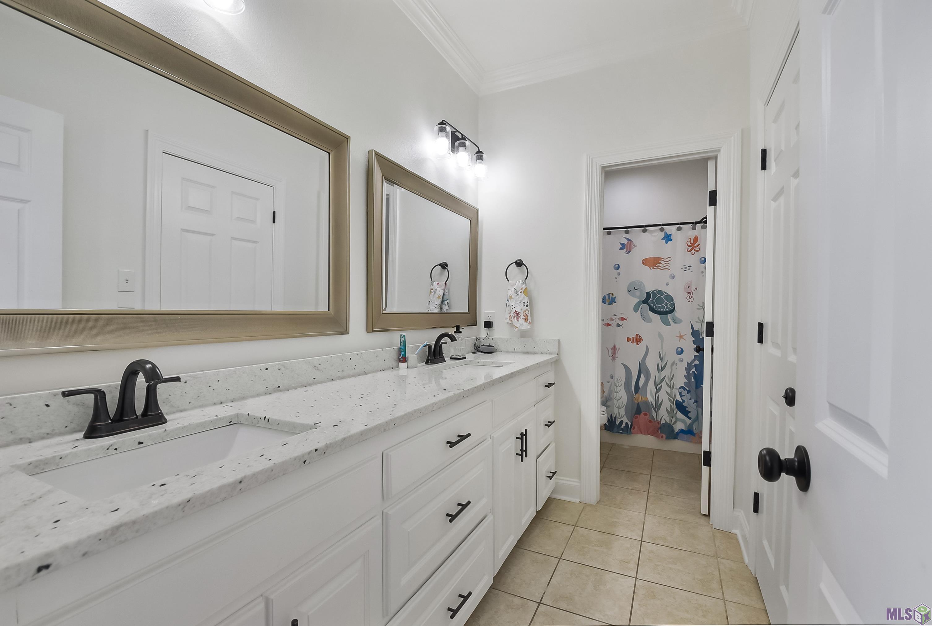 8925 Foxgate Drive Baton Rouge, LA 70809 - Photo 15 of 25