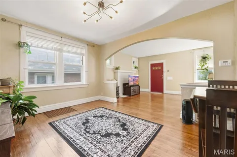 $228,000 | 4155 Utah Street, St. Louis, MO 63116