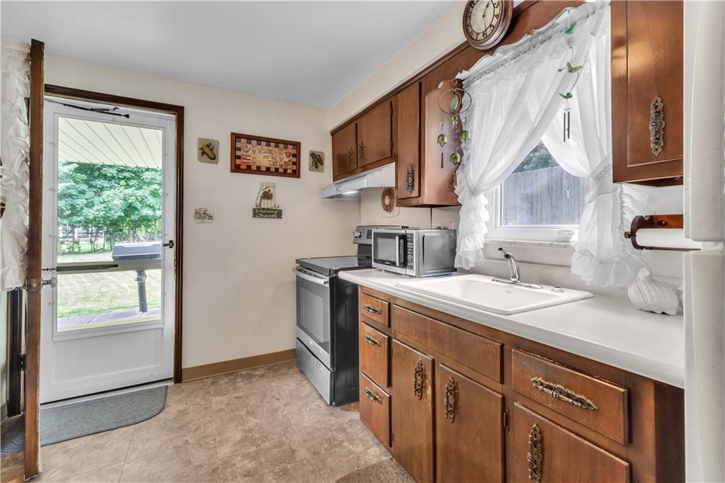 126 Seton Road Verona, PA 15147 - Photo 23 of 39 Gallery Image 23