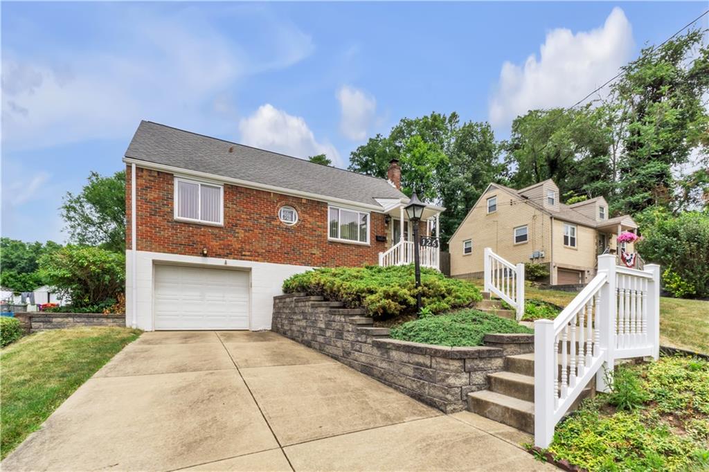 126 Seton Road Verona, PA 15147 - Photo 3 of 39 Gallery Image 3