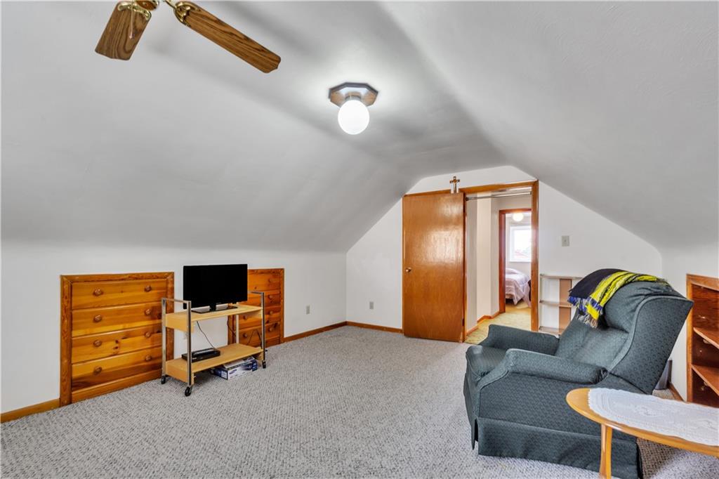 126 Seton Road Verona, PA 15147 - Photo 33 of 39 Gallery Image 33