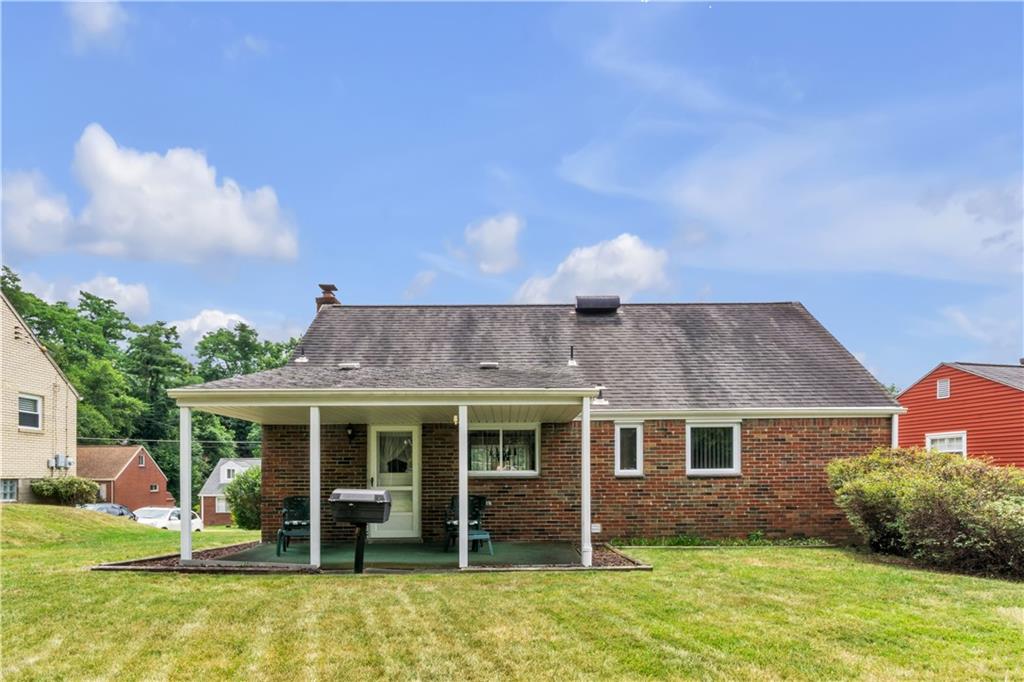 126 Seton Road Verona, PA 15147 - Photo 8 of 39 Gallery Image 8