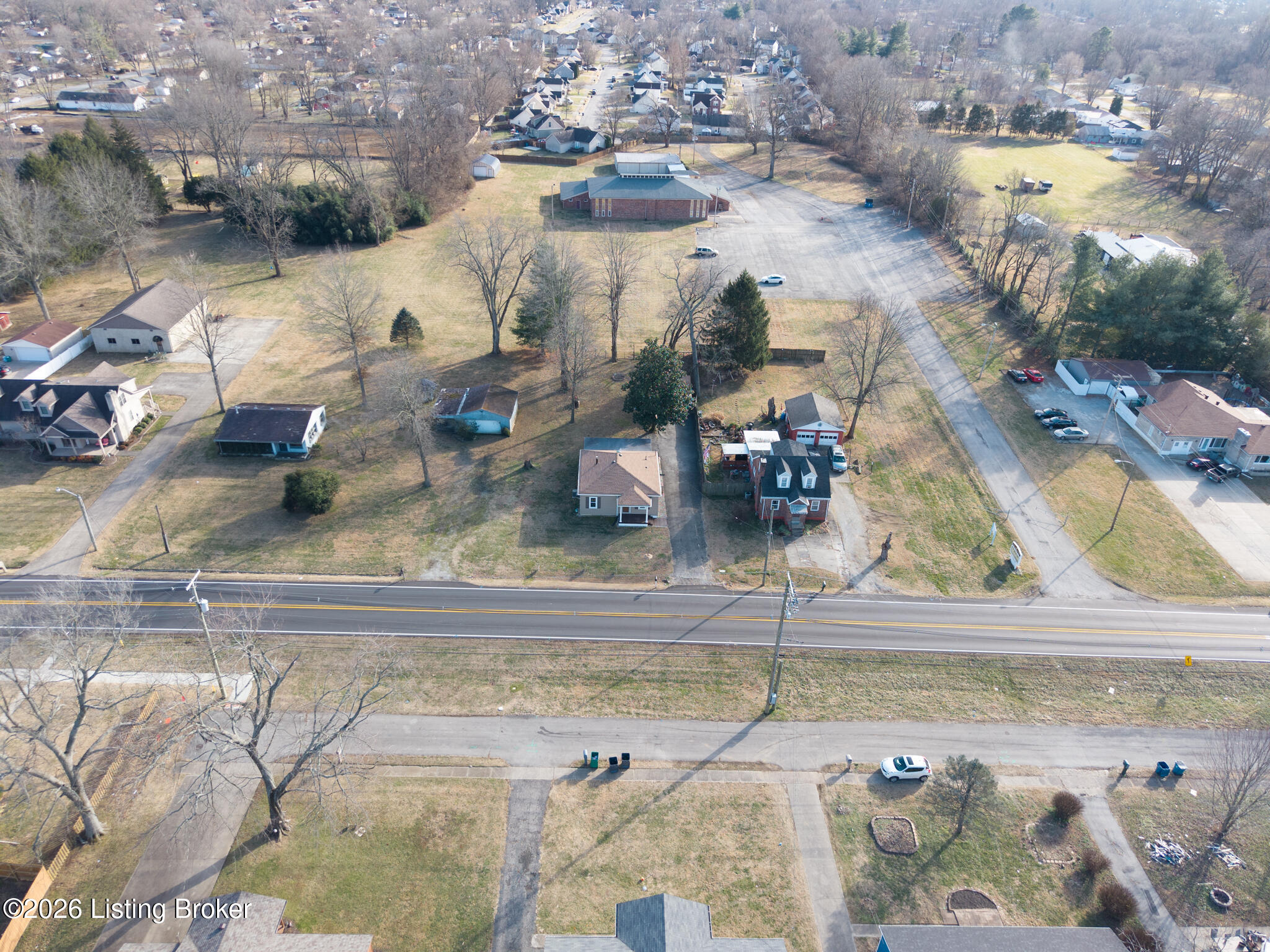 4916 Valley Station Road Louisville, KY 40272 - Photo 36 of 38 DJI_20260120153218_0002_D