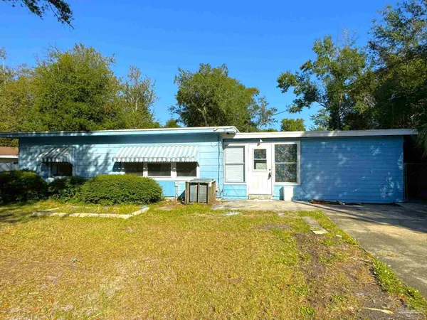 $1,500 | 4 Marine Drive, Pensacola, FL 32507