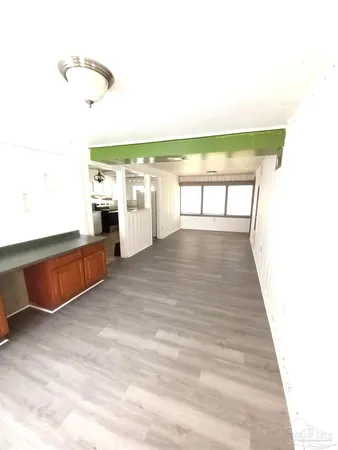 $1,500 | 4 Marine Drive, Pensacola, FL 32507