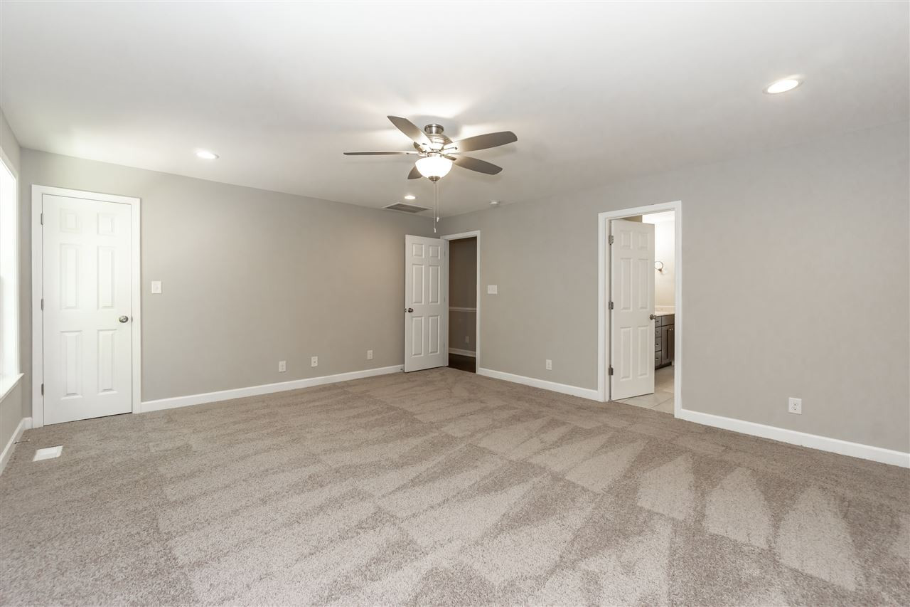 7204 Grist Mill Road Raleigh, NC 27615 - Photo 15 of 30 NEW Carpet!