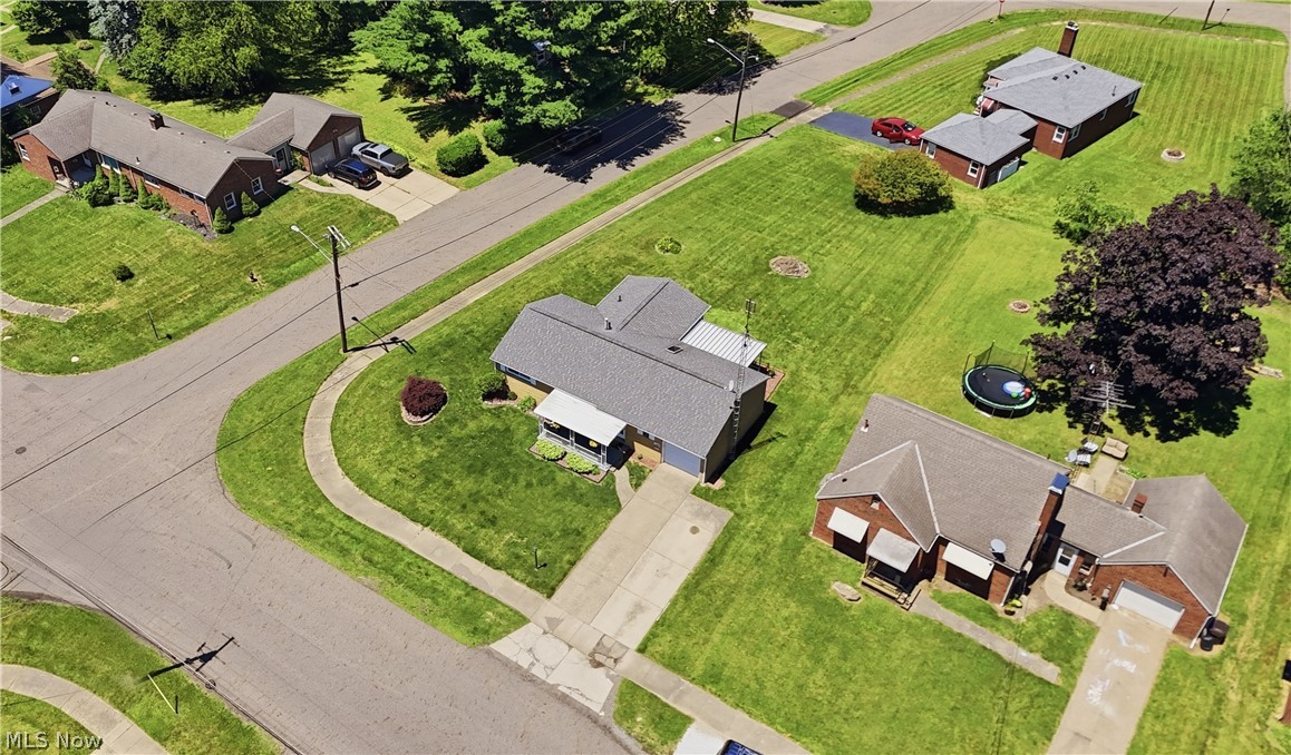 4573 Aurora Street Northwest Canton, OH 44708 - Photo 32 of 39