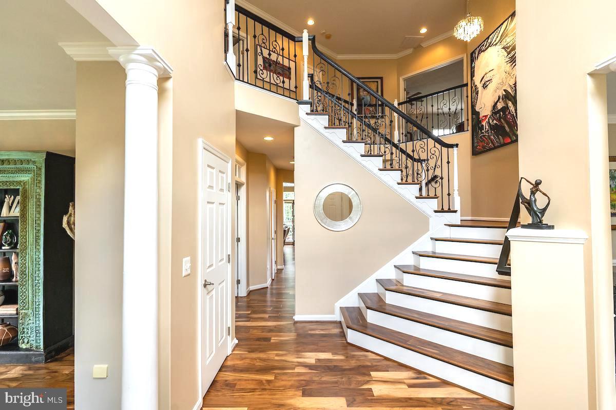 40506 Banshee Drive Leesburg, VA 20175 - Photo 3 of 36 Welcoming Foyer with Grand Statement Staircase