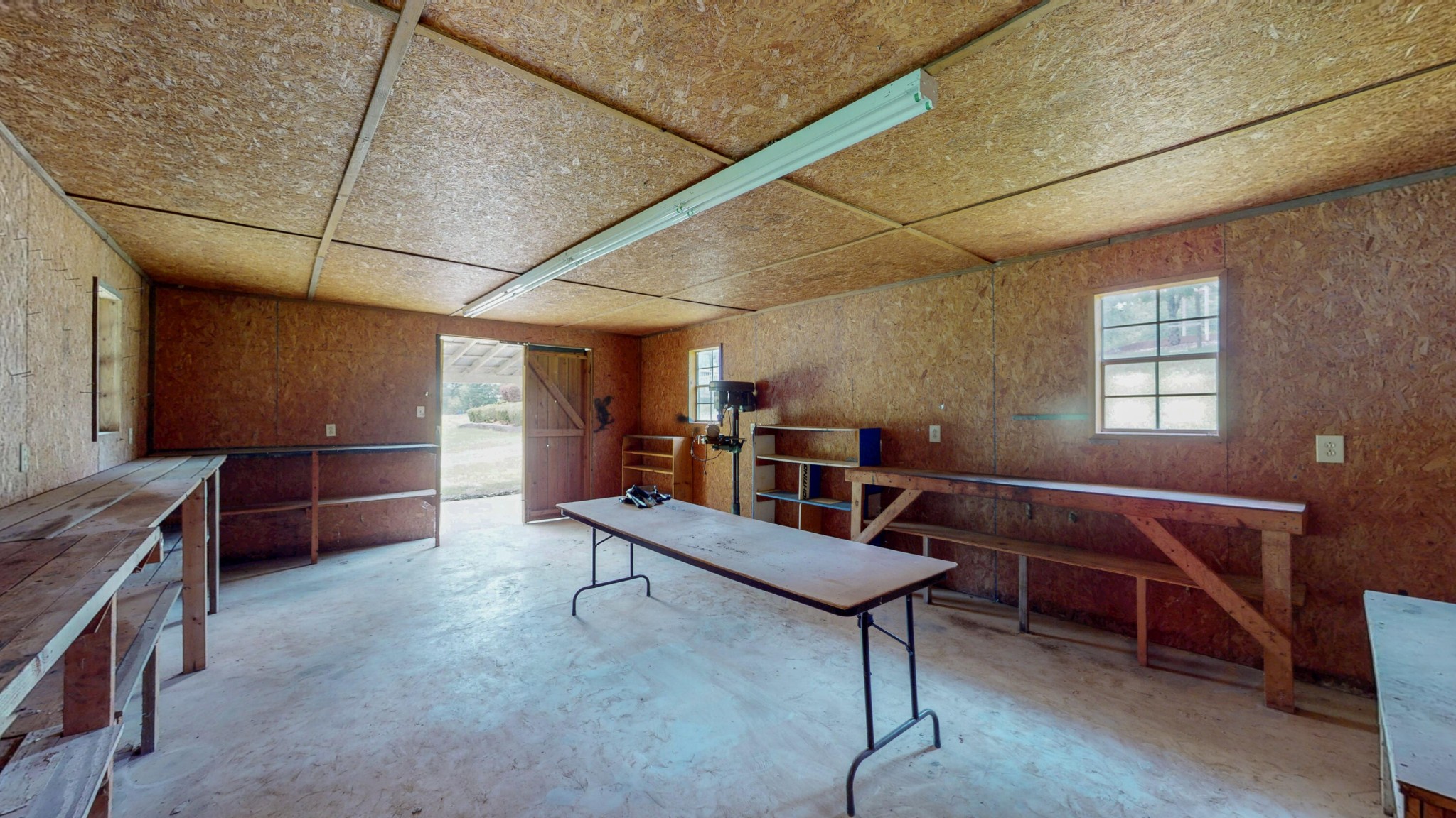 428 Caldwell Road Southeast Cleveland, TN 37323 - Photo 55 of 91 a room with furniture and windows