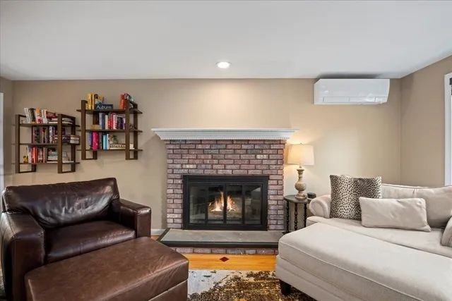 $724,900 | 4 Linden Lane, Auburn, MA 01501