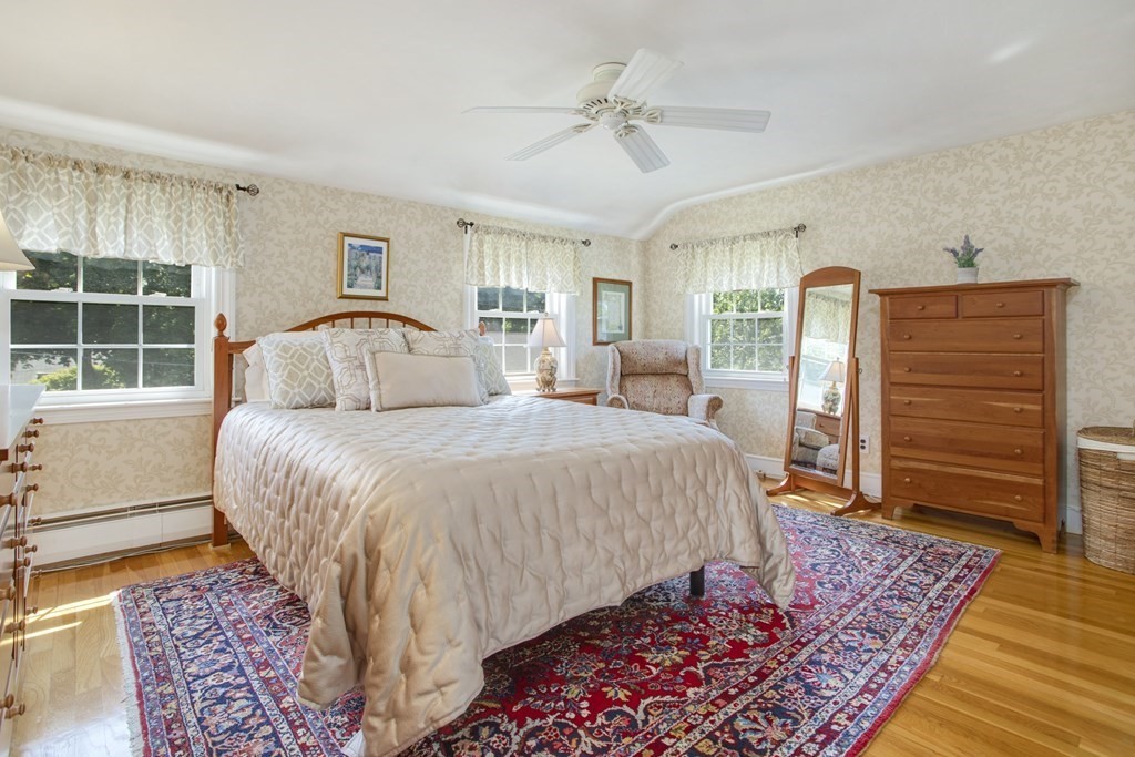 10 Surrey Road Salem, MA 01970 - Photo 22 of 32 Gallery Image 22