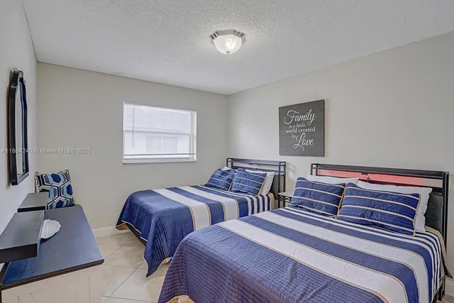 $1,850 | 222 Southwest 1st Street, Unit H7, Pompano Beach, FL 33060