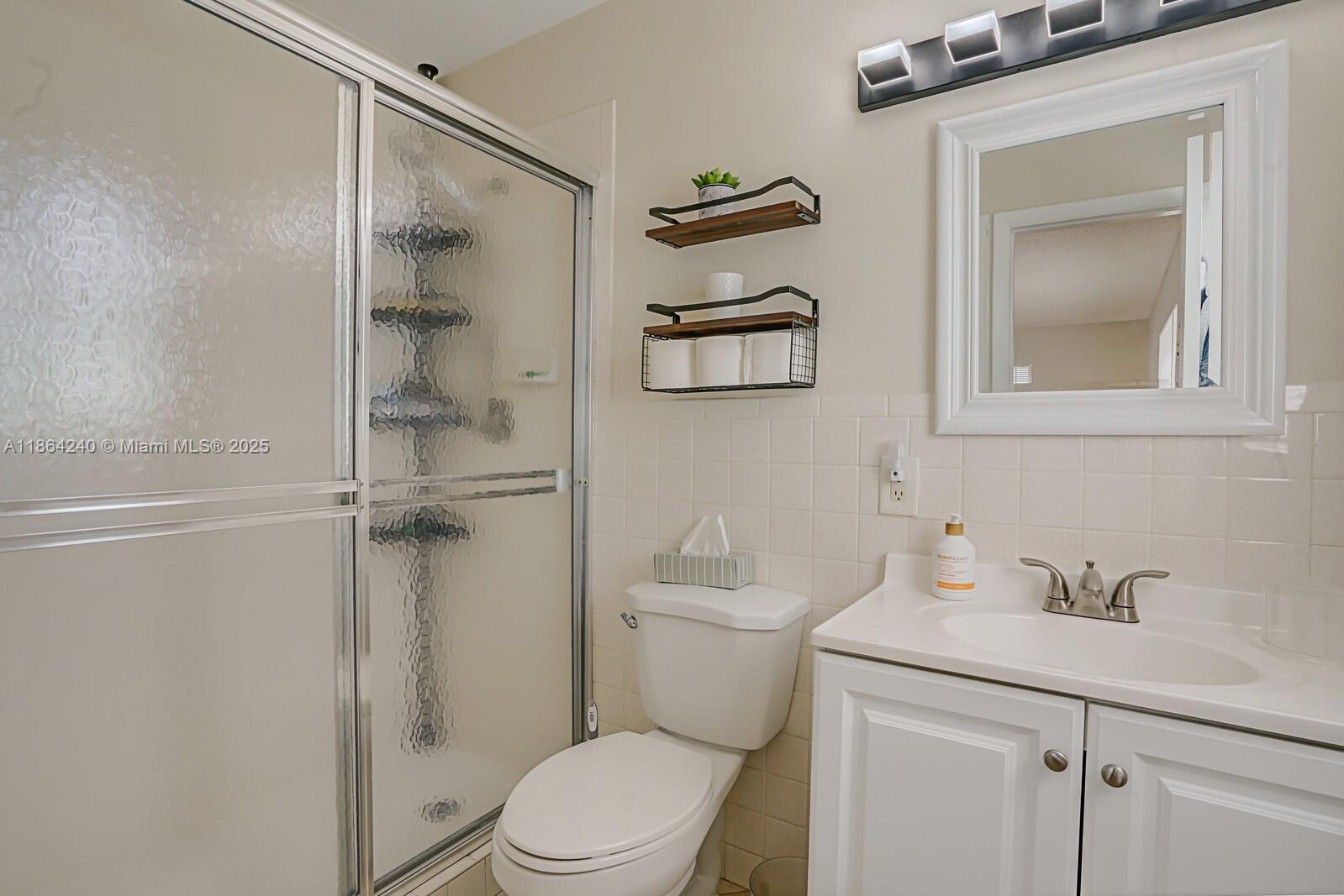 222 Southwest 1st Street, Unit H7 Pompano Beach, FL 33060 - Photo 18 of 24