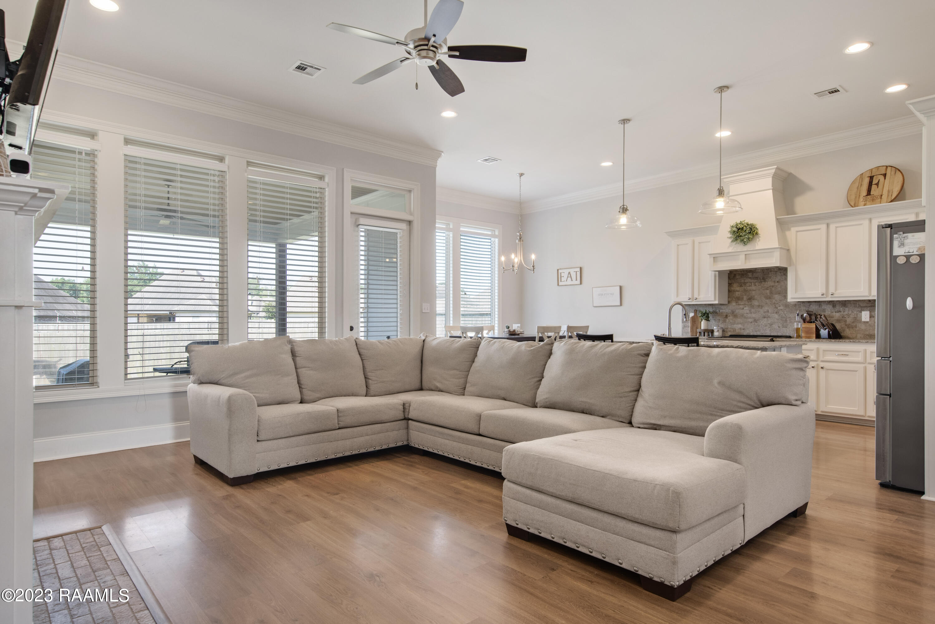 114 Timber Bark Road Lafayette, LA 70508 - Photo 4 of 28 114 Timber Bark Rd-2