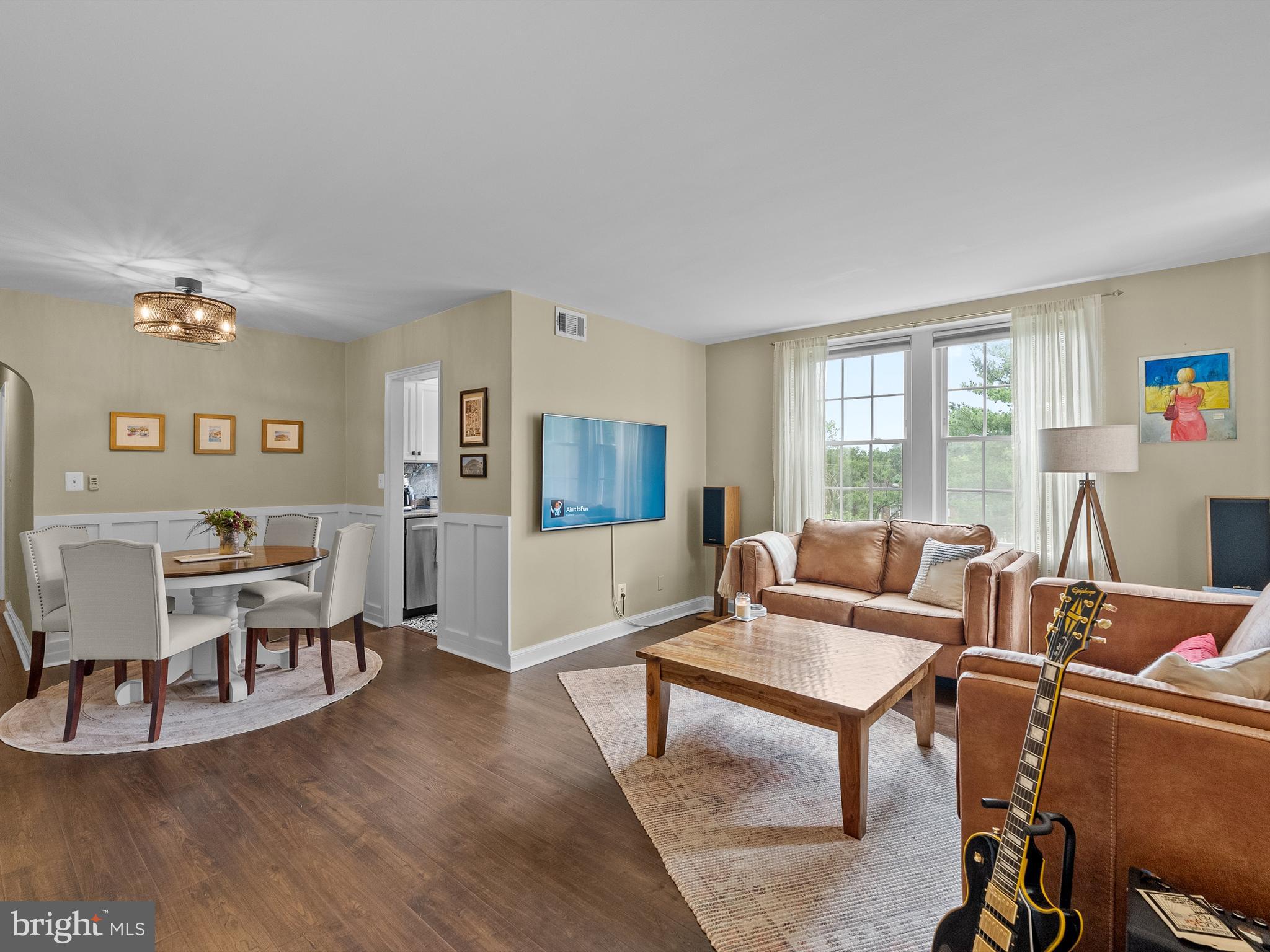 22 South Old Glebe Road, Unit 102D Arlington, VA 22204 - Photo 2 of 16