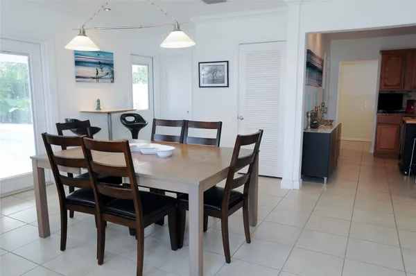 $2,650 | 29 Northeast 3rd Street, Unit B, Dania Beach, FL 33004