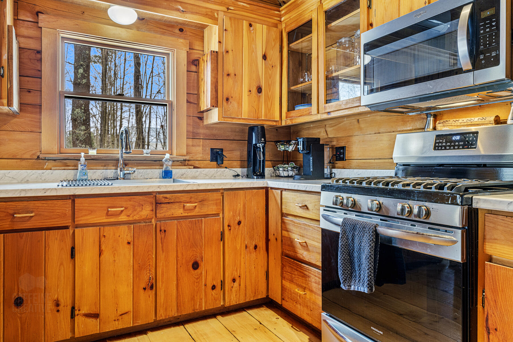 2495 Washington Road Waldoboro, ME 04572 - Photo 15 of 37 Kitchen 3