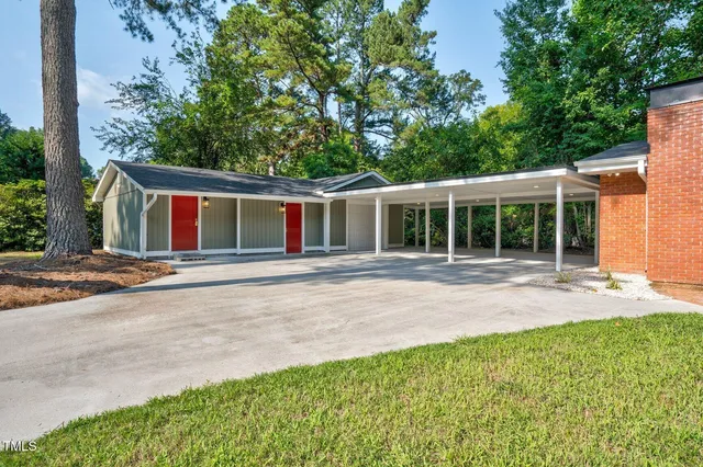 front view of house with a yard