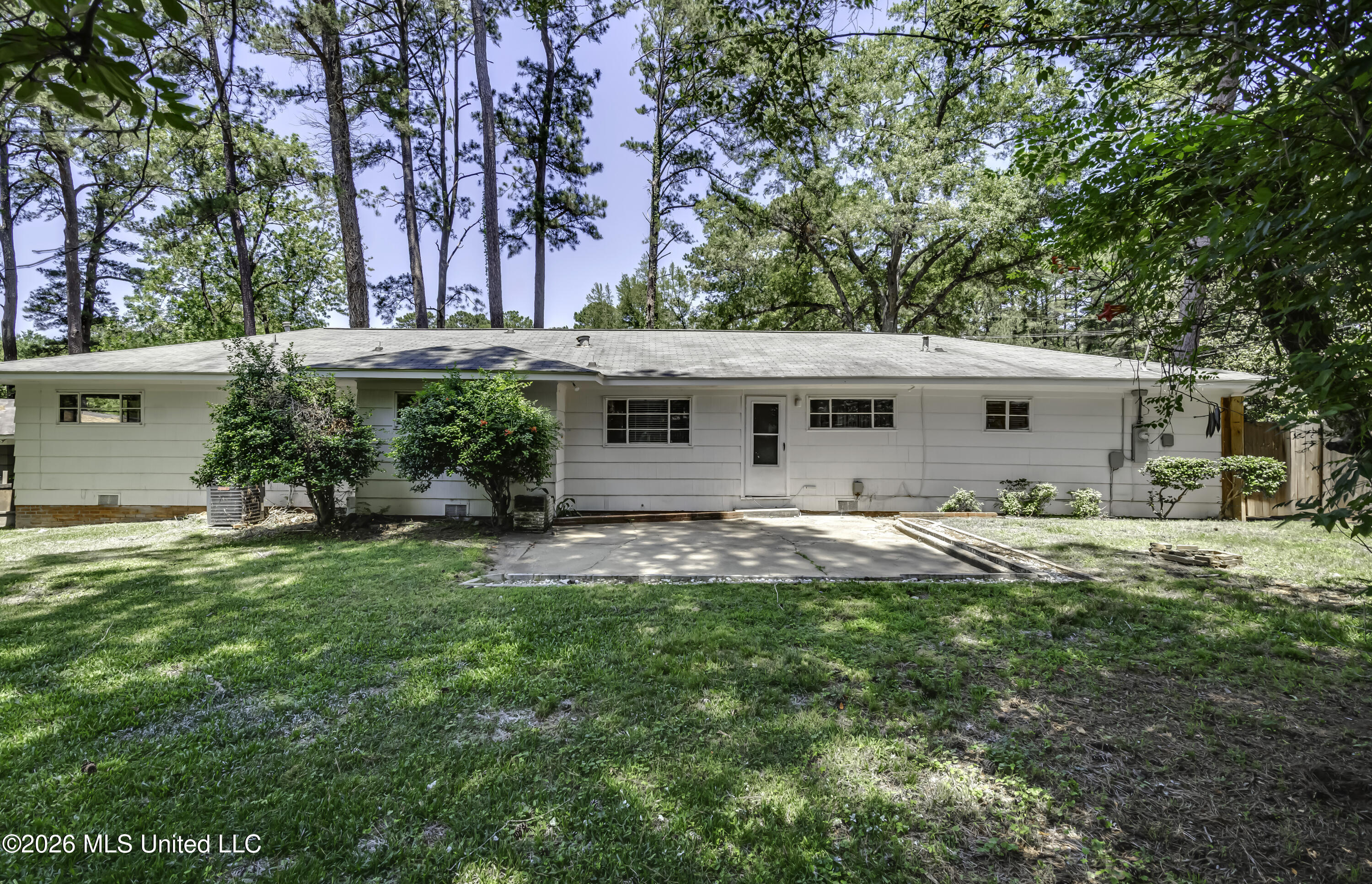 2051 Meadowbrook Road Jackson, MS 39211 - Photo 44 of 49 2051 Meadowbrook--18