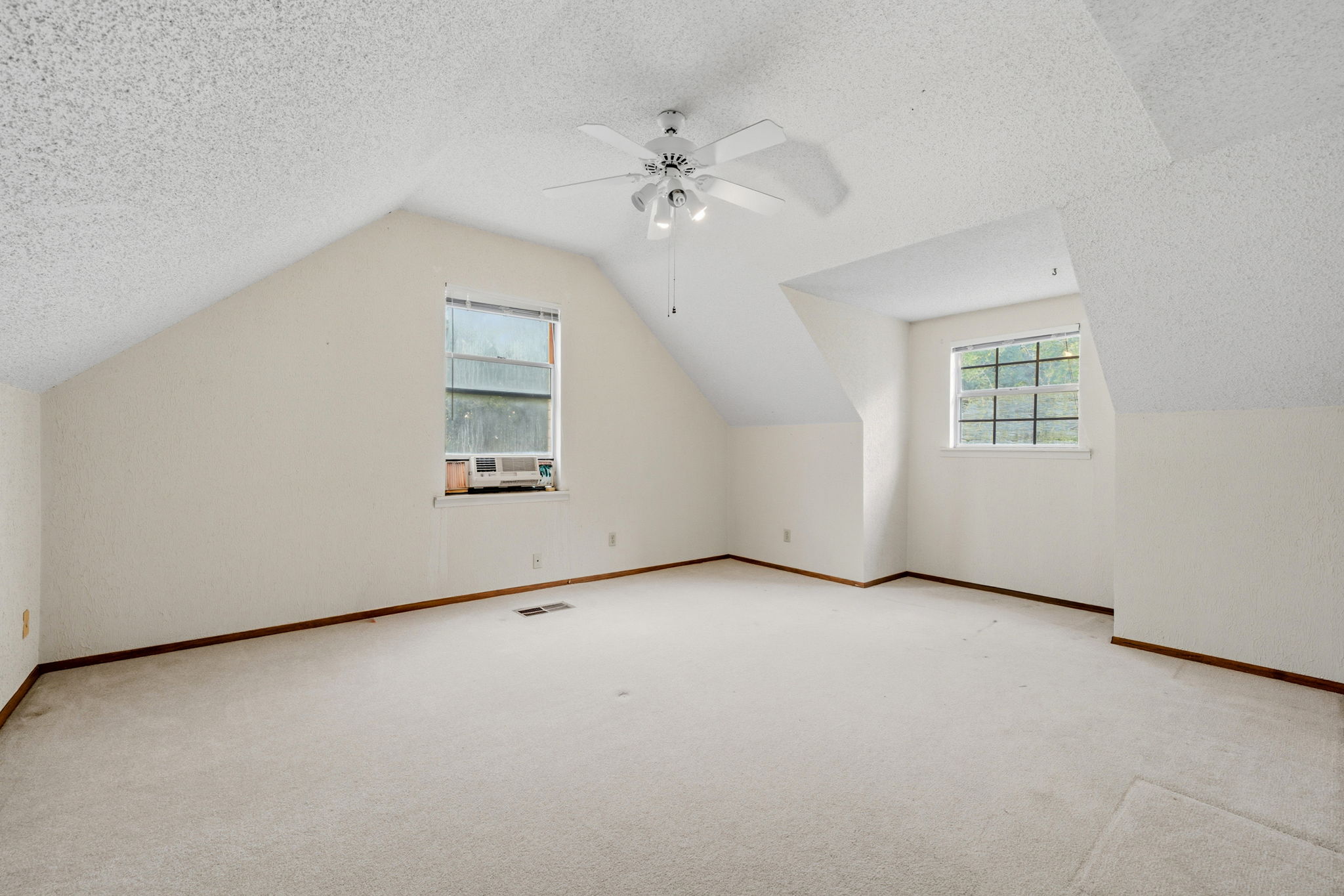 272 Old Coach Lane Elgin, TX 78621 - Photo 21 of 39