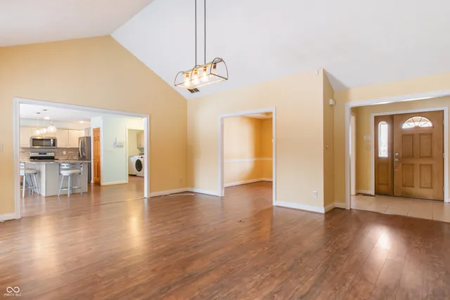 $372,500 | 767 Harvest Ridge Drive, Avon, IN 46123