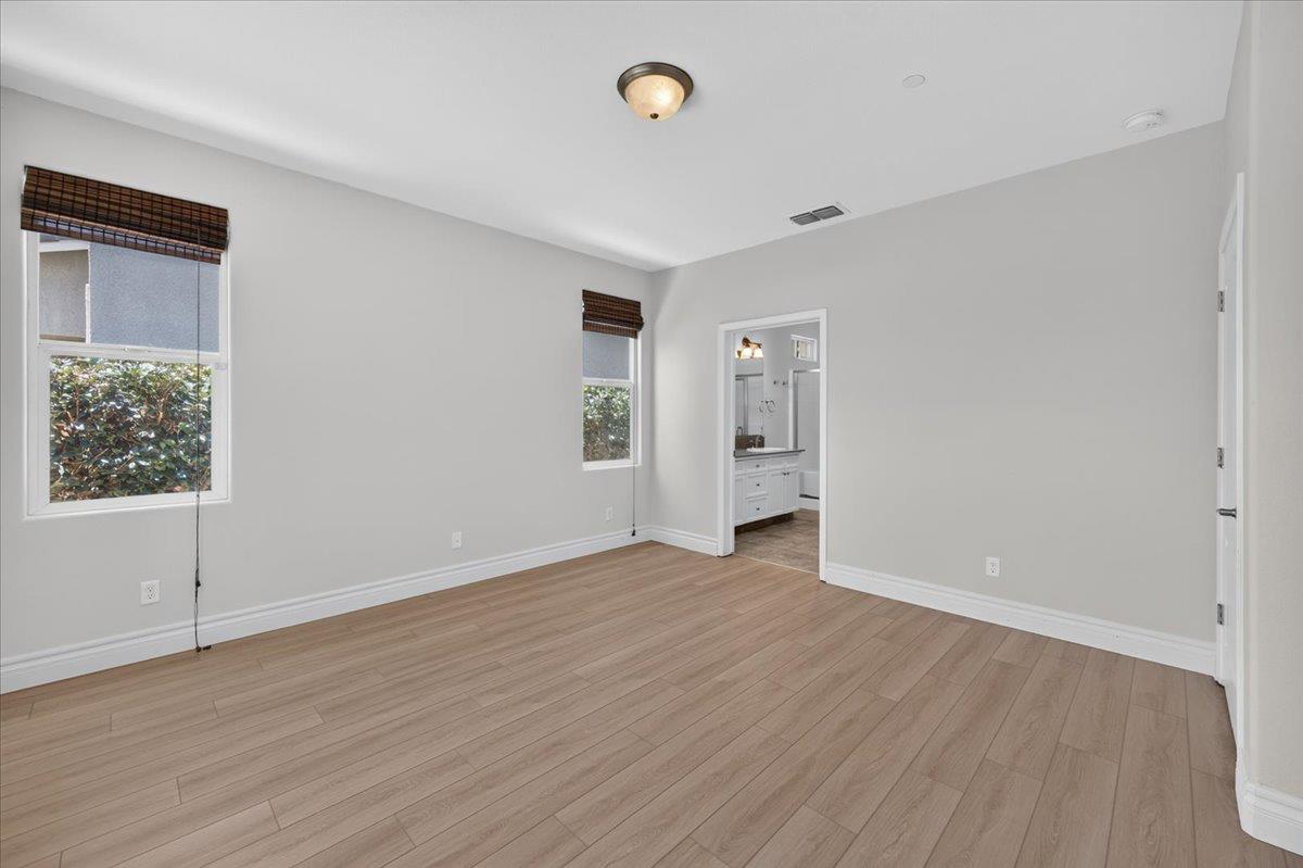 3532 Hampton Way Clovis, CA 93619 - Photo 14 of 24