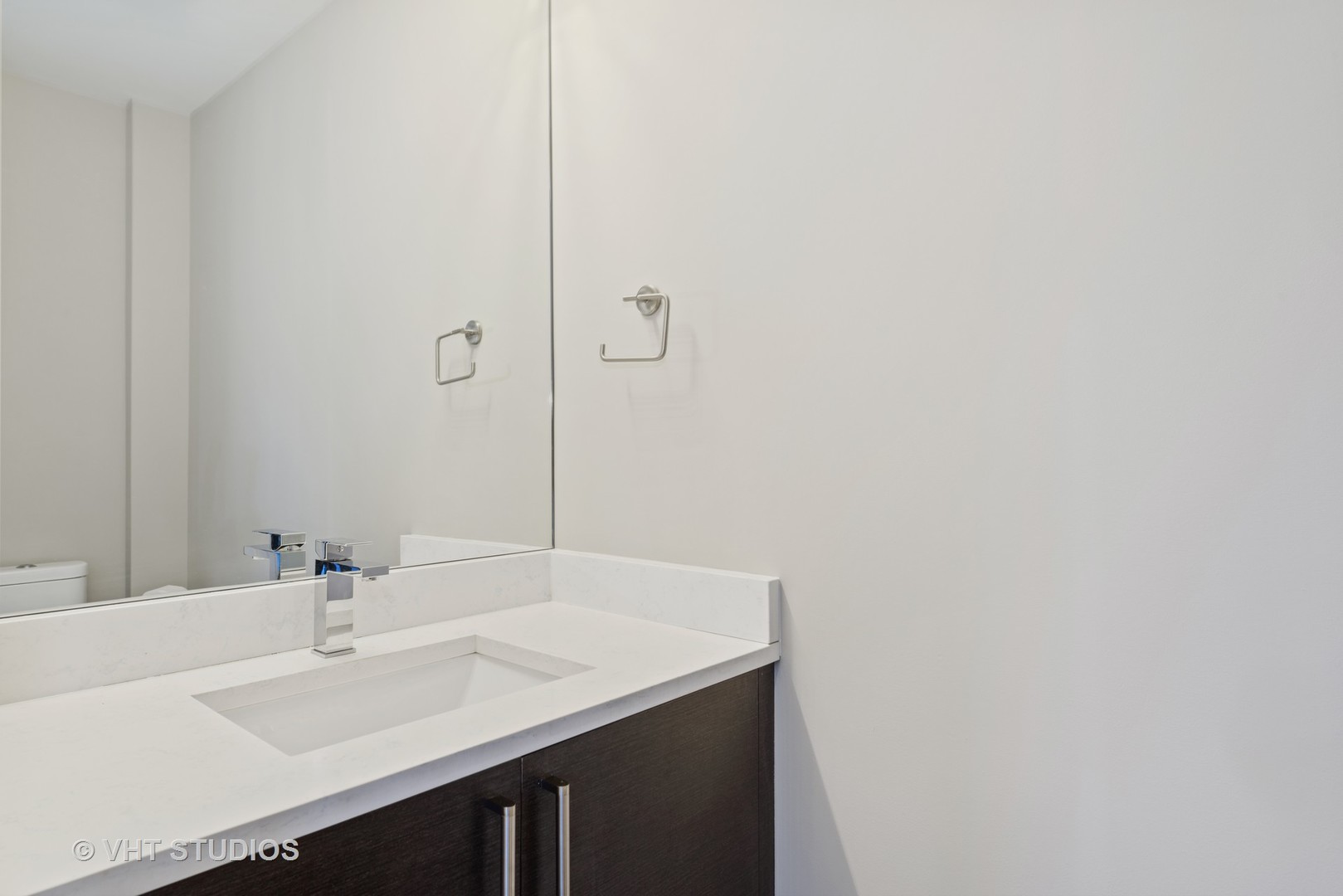 1033 South Racine Avenue, Unit 3NF Chicago, IL 60607 - Photo 6 of 14