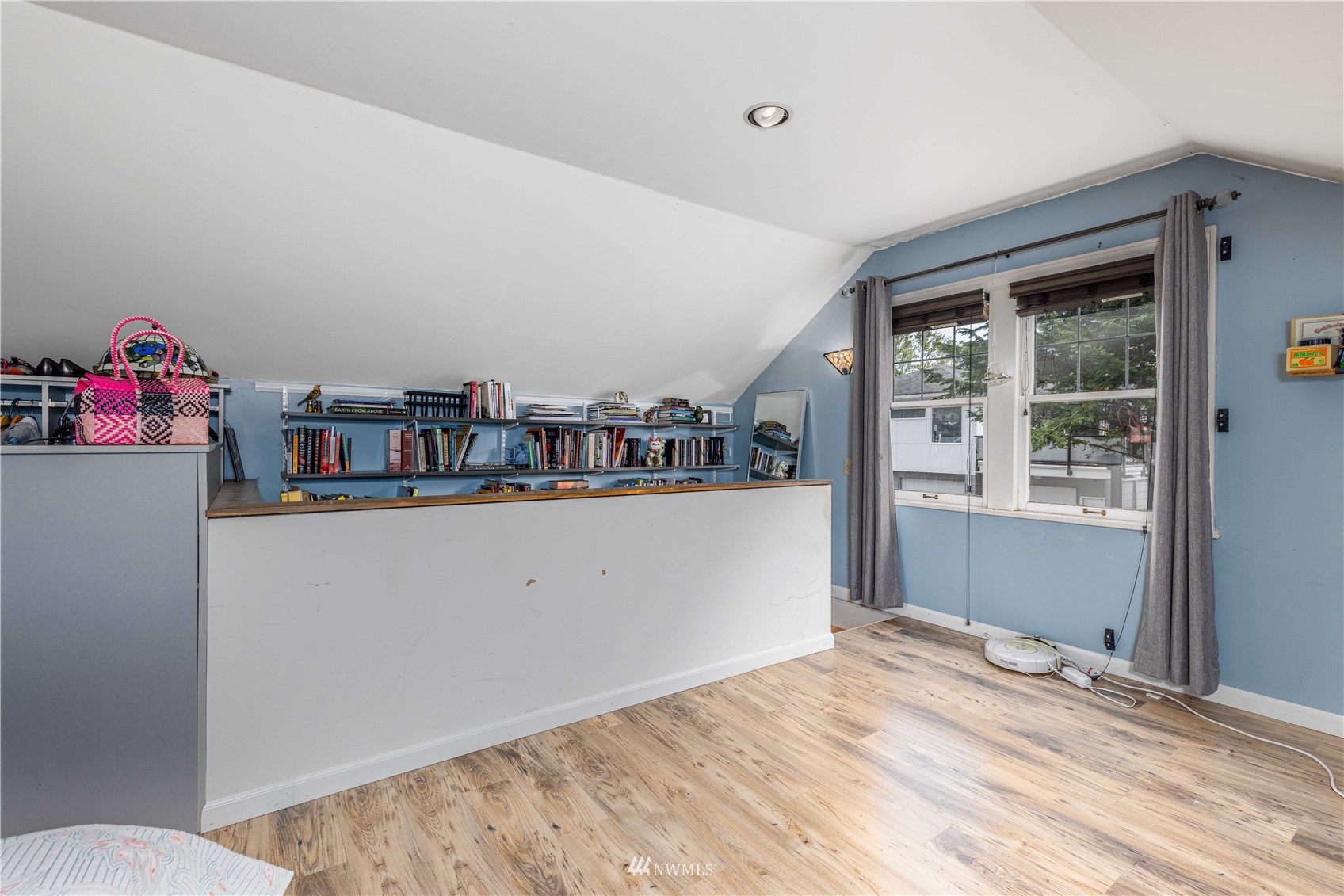 4614 Southwest Findlay Street Seattle, WA 98136 - Photo 14 of 30 Gallery Image 14