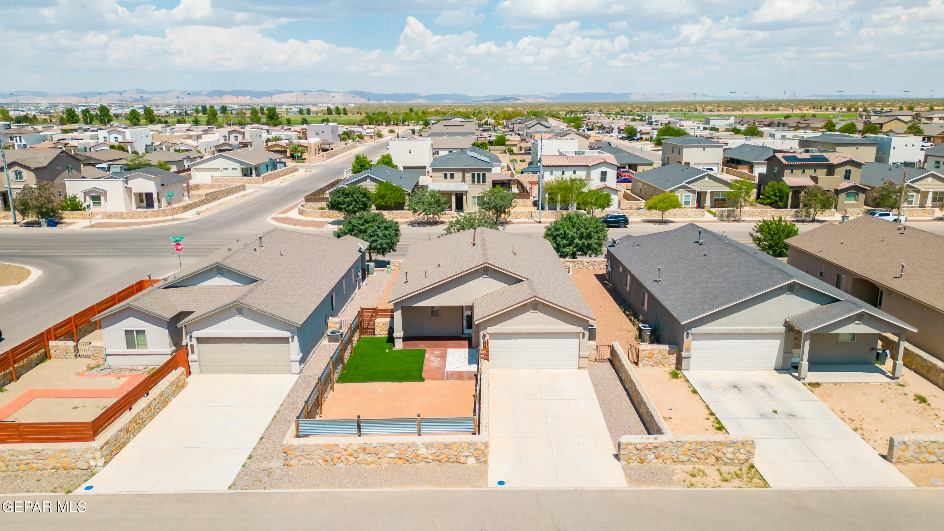 2053 Tim Foster Street El Paso, TX 79938 - Photo 7 of 57 2053 Tim Foster St-43