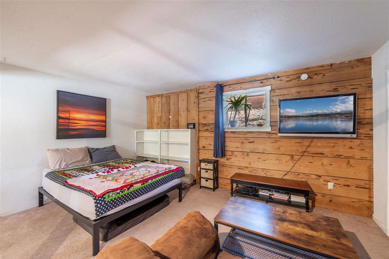 11388 Chamonix Road Truckee, CA 96161 - Photo 19 of 21 Gallery Image 19