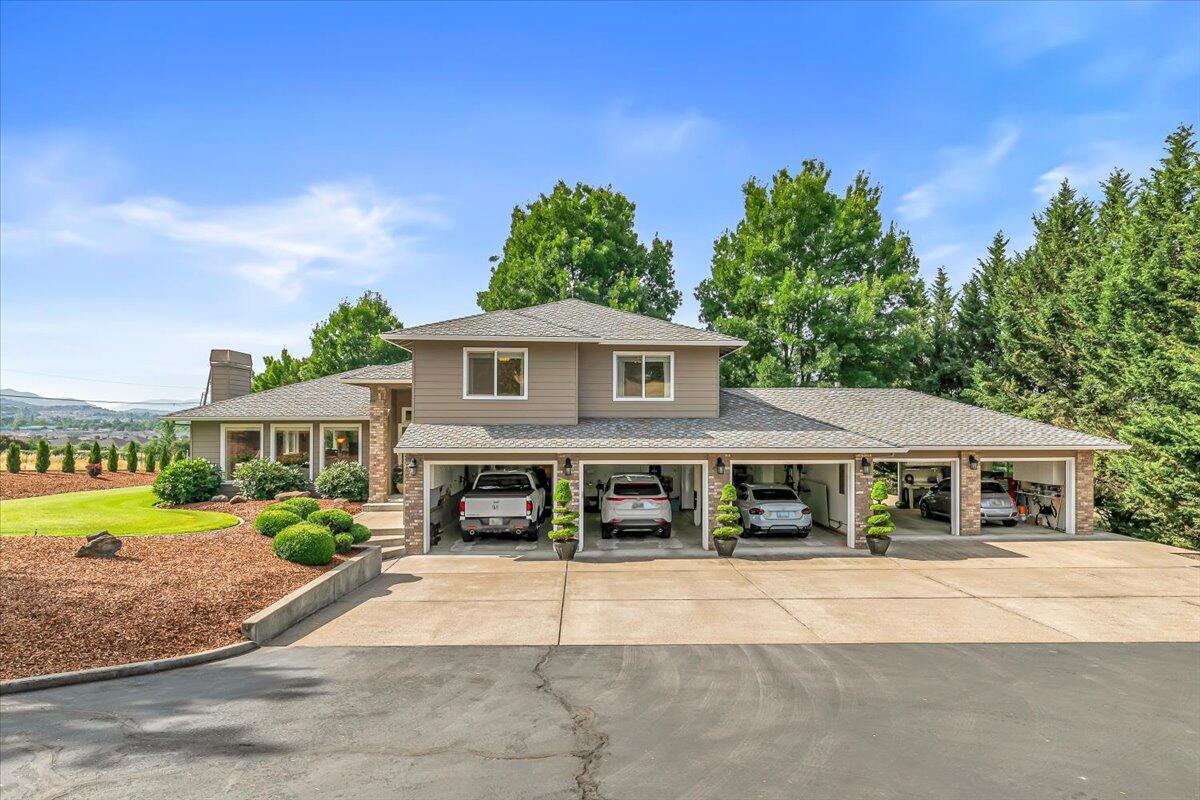 1850 Coker Butte Road Medford, OR 97504 - Photo 47 of 74 50-50